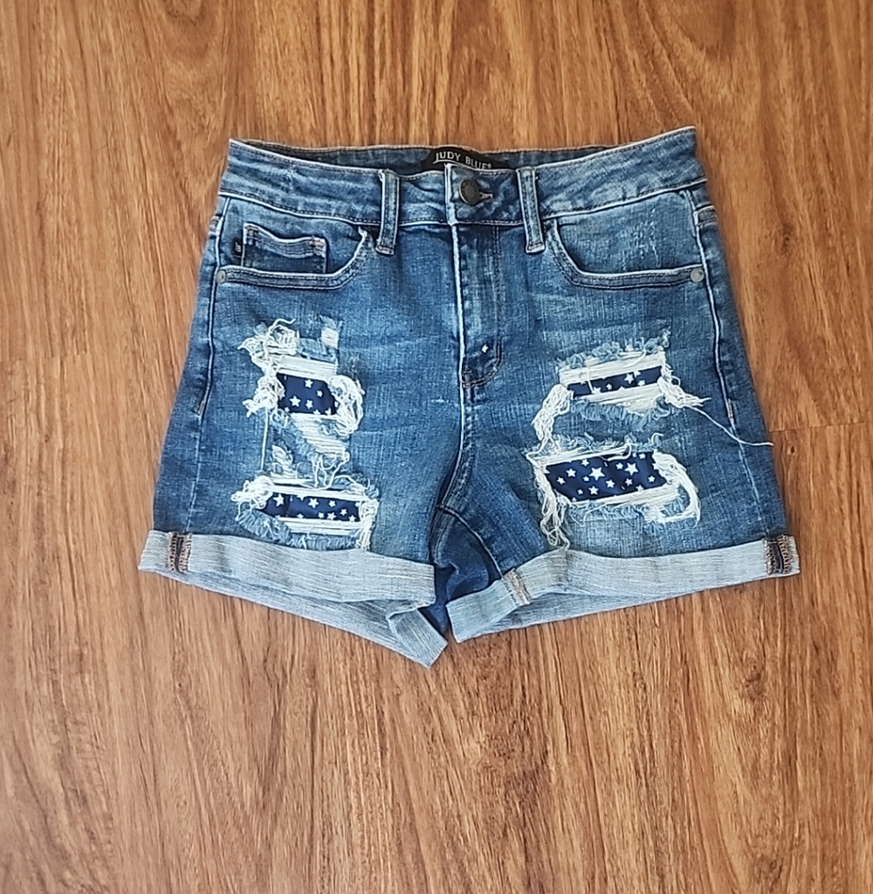 Judy Blue Women's Star Patch Jean Shorts - Blue